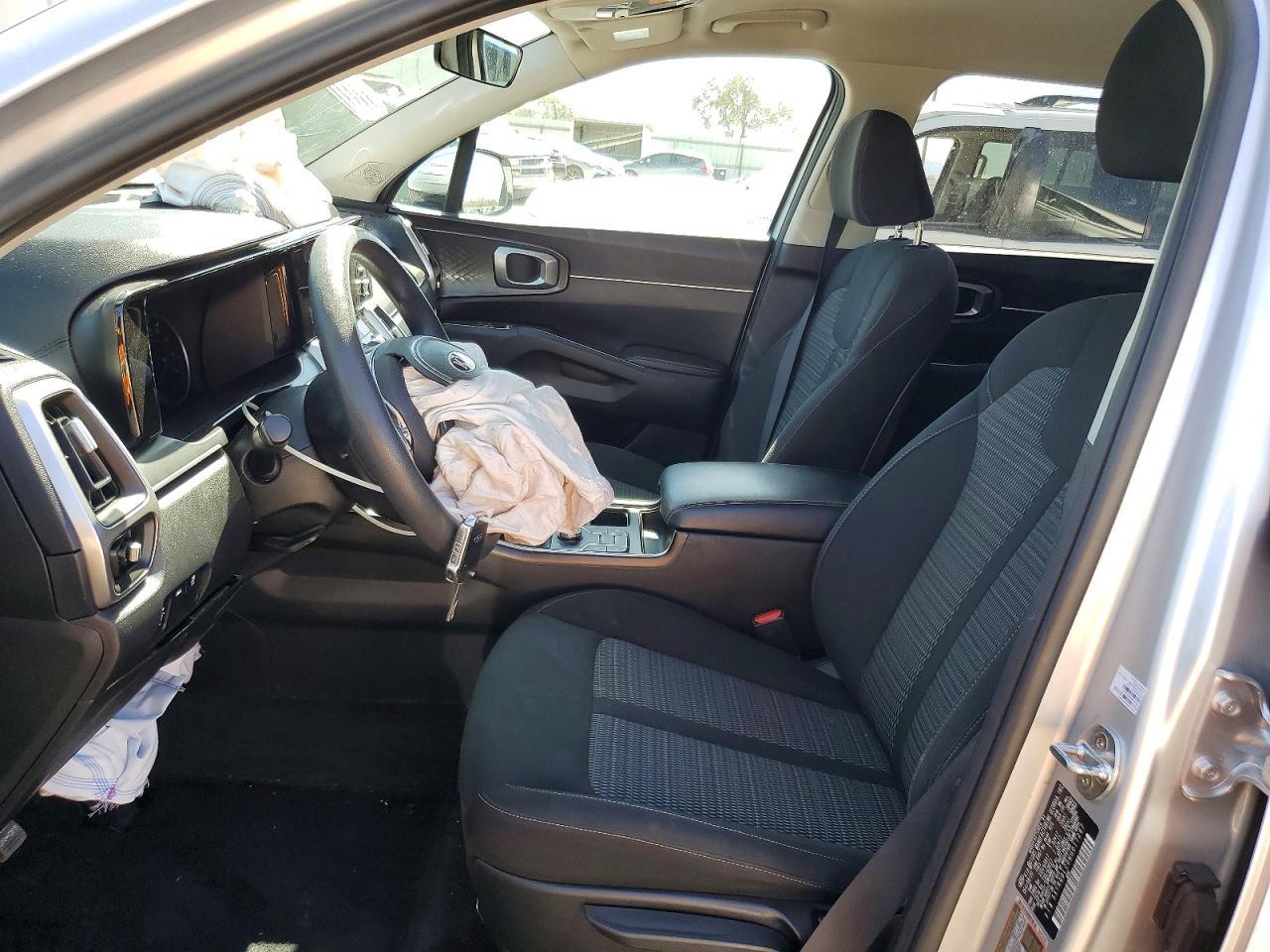 2021 Kia Sorento Lx - Фото 7