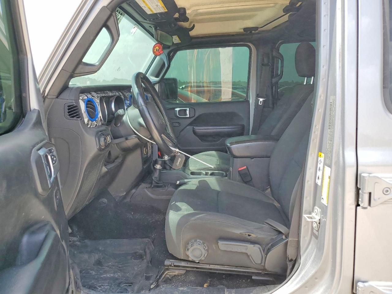 2018 Jeep Wrangler Unlimited Sport - Image 7