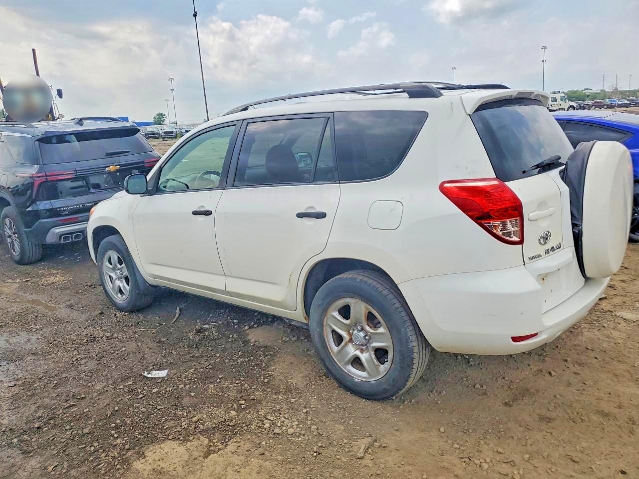 2008 Toyota Rav4 Base - Image 2