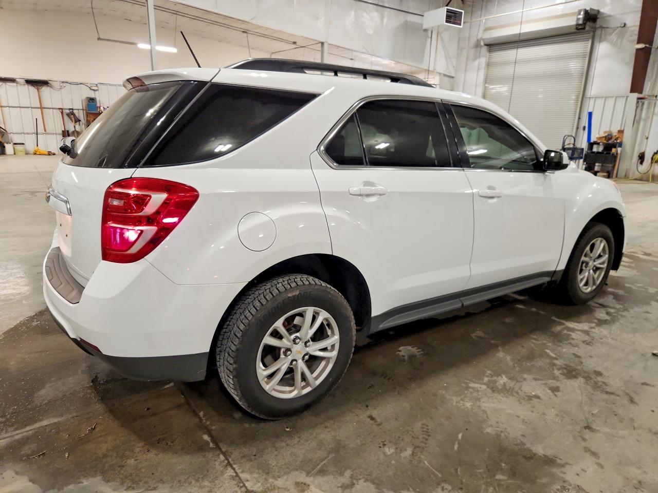 2017 Chevrolet Equinox Lt - Фото 3