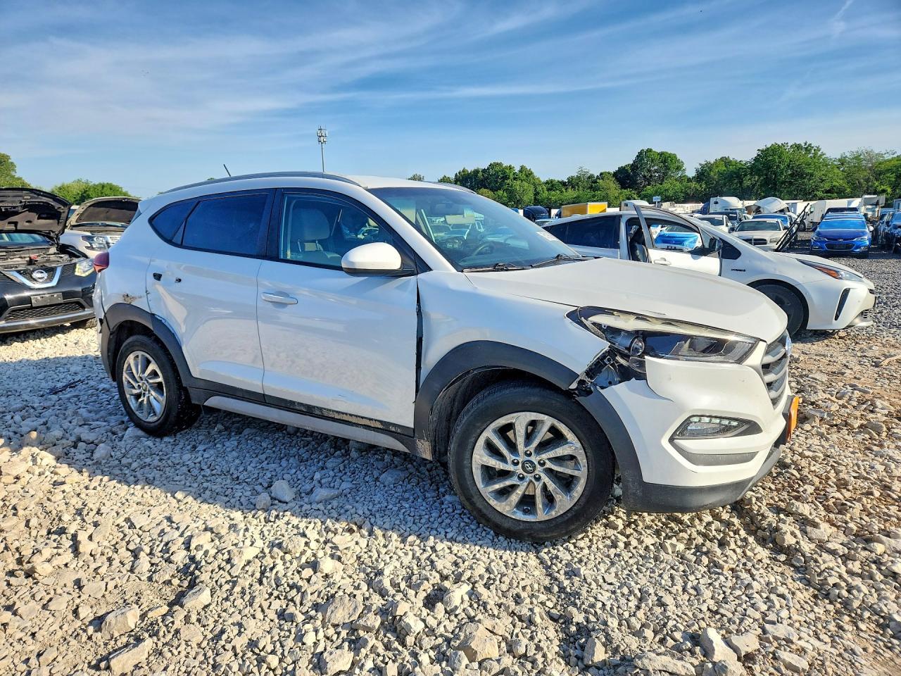 2017 Hyundai Tucson Se - Фото 4