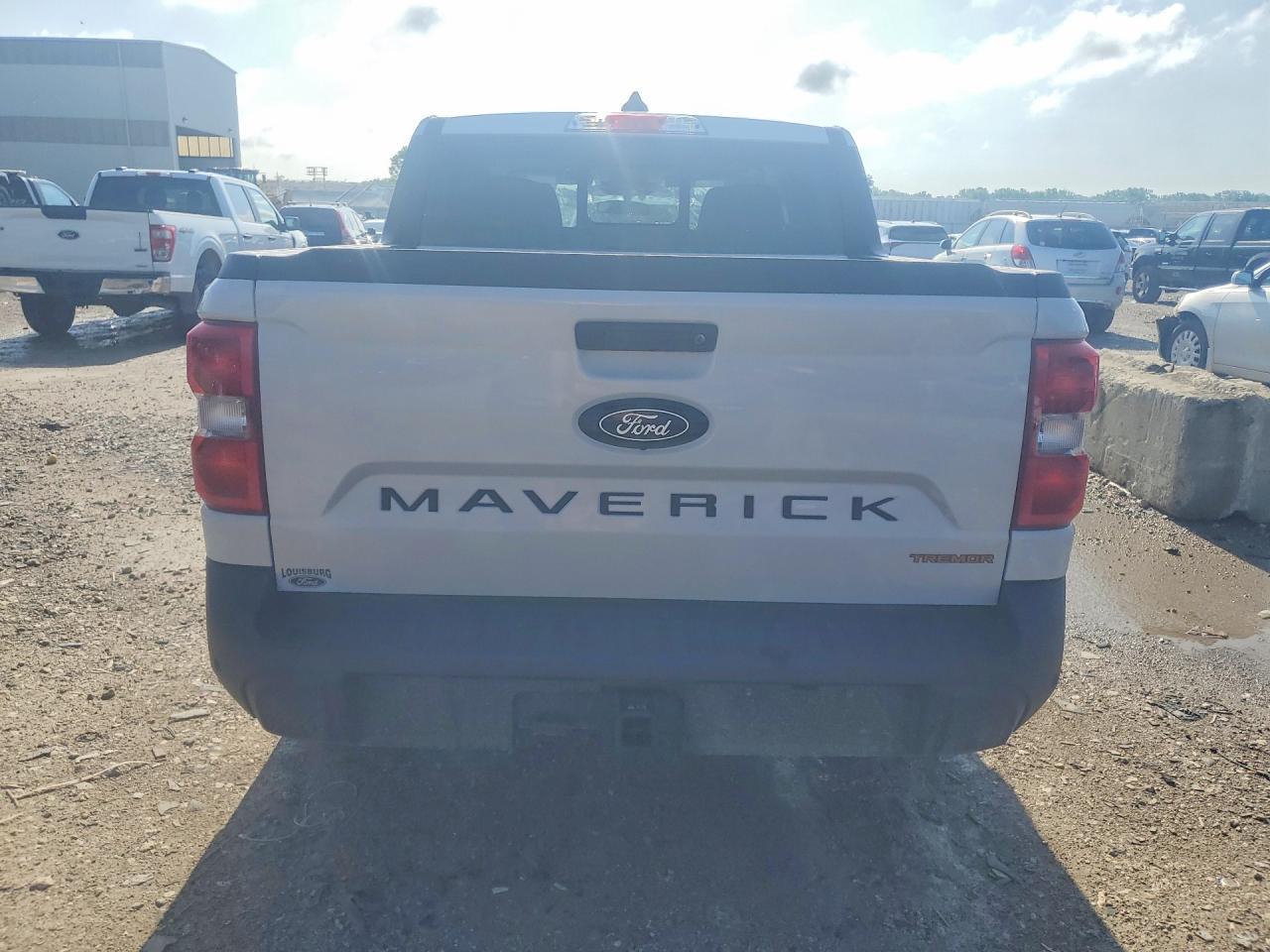 2025 Ford Maverick Tremor - Image 6