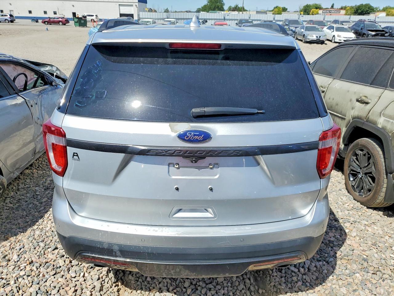 2017 Ford Explorer Xlt - Фото 6