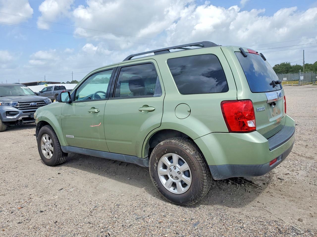 2008 Mazda Tribute S - Image 2