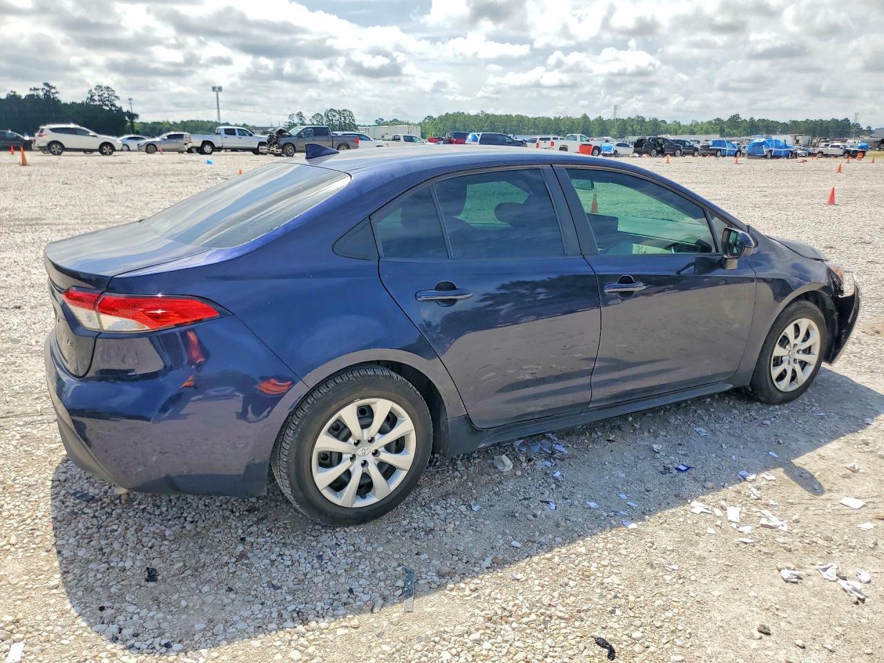 2024 Toyota Corolla Le - Image 3