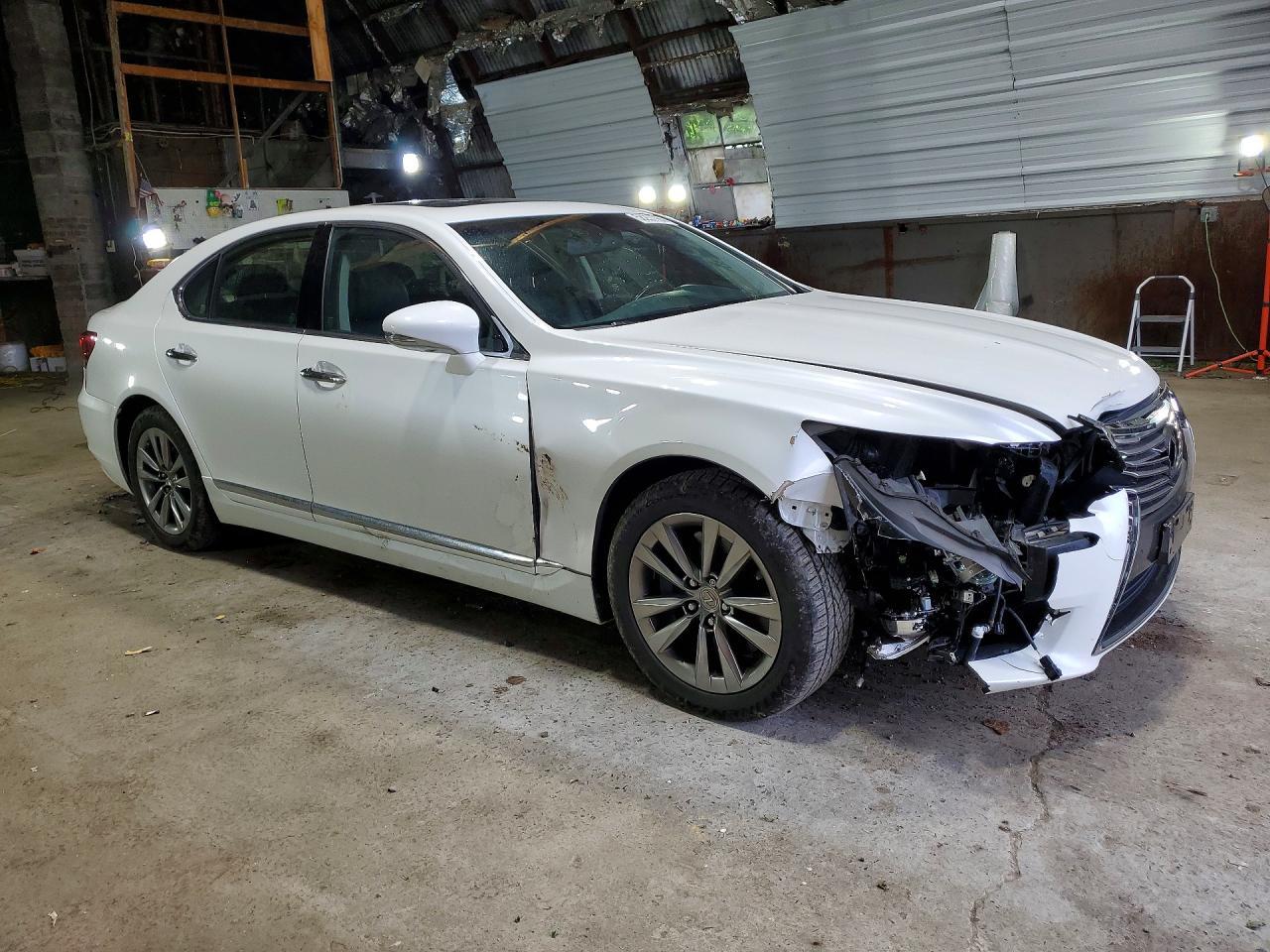 2014 Lexus Ls 460 - Image 4