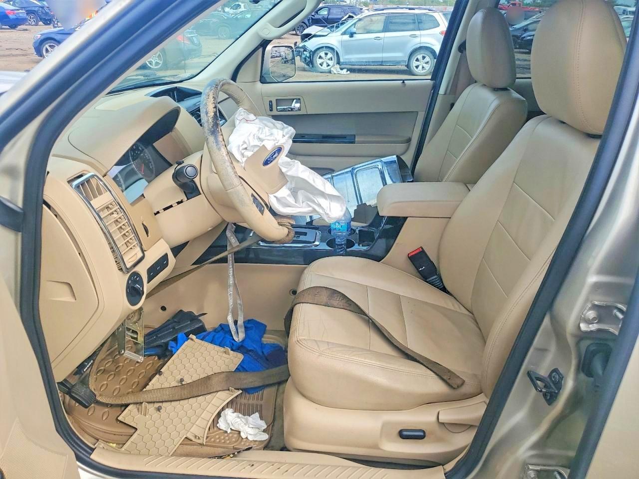 2011 Ford Escape Limited - Image 7