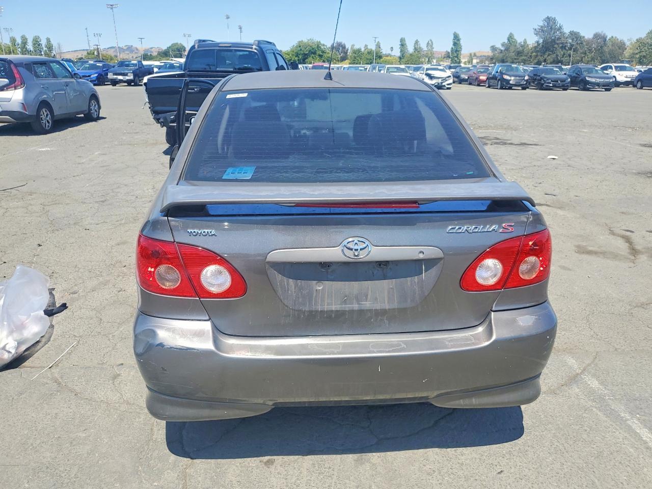 2005 Toyota Coroll - Фото 6