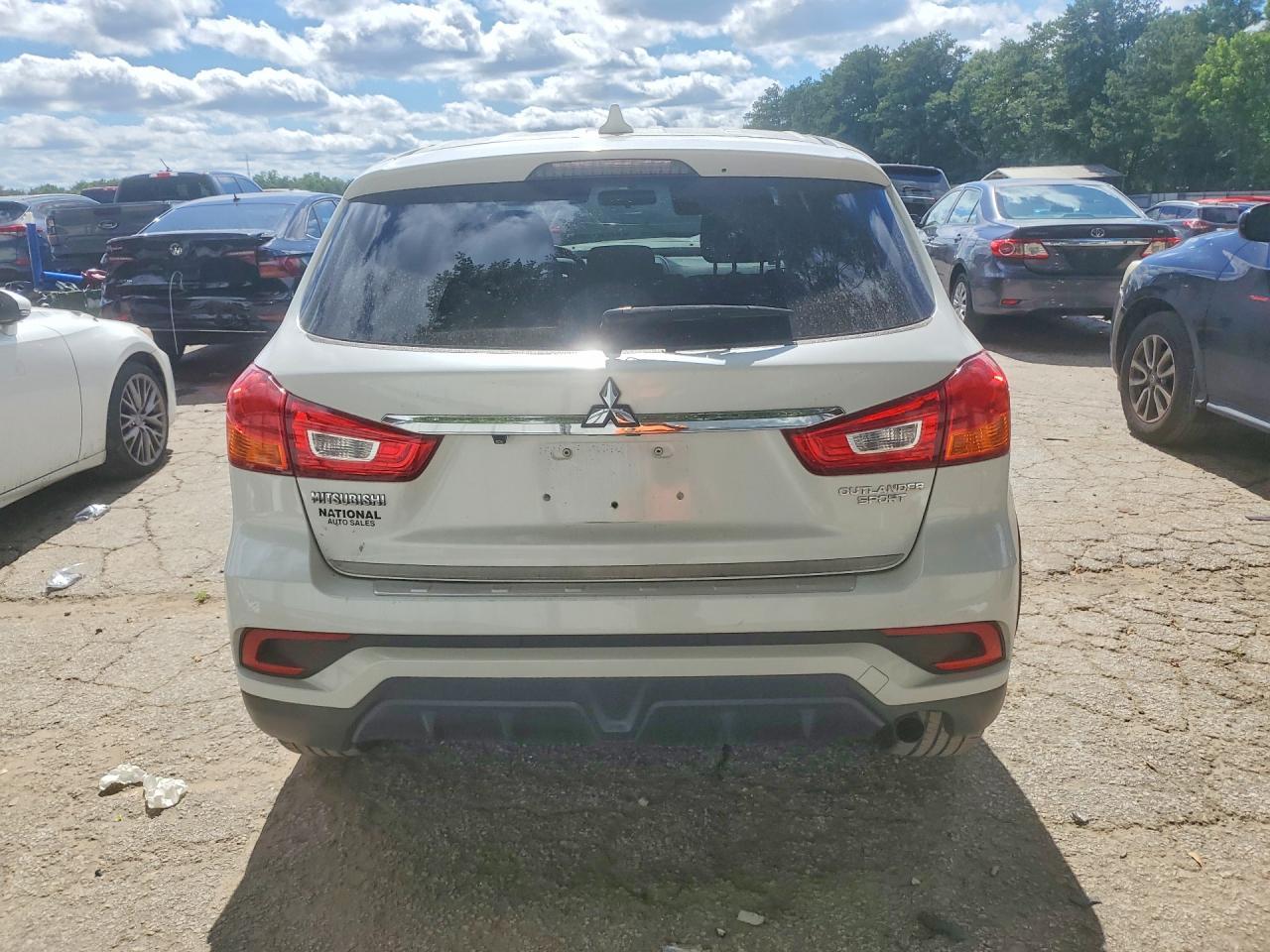 2019 Mitsubishi Outlander Sport Es - Фото 6