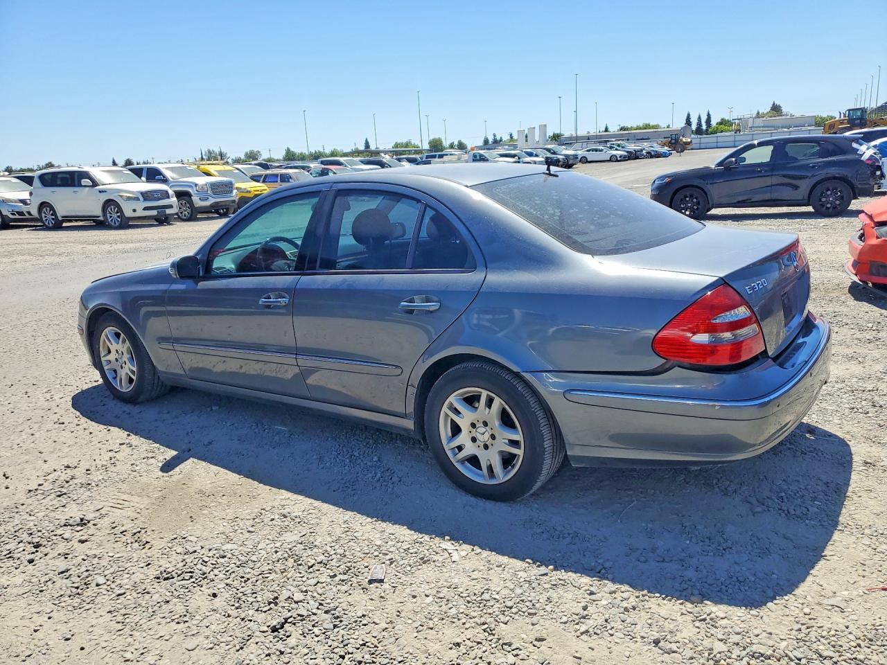 2005 Mercedes-Benz E 320 Cdi - Фото 2