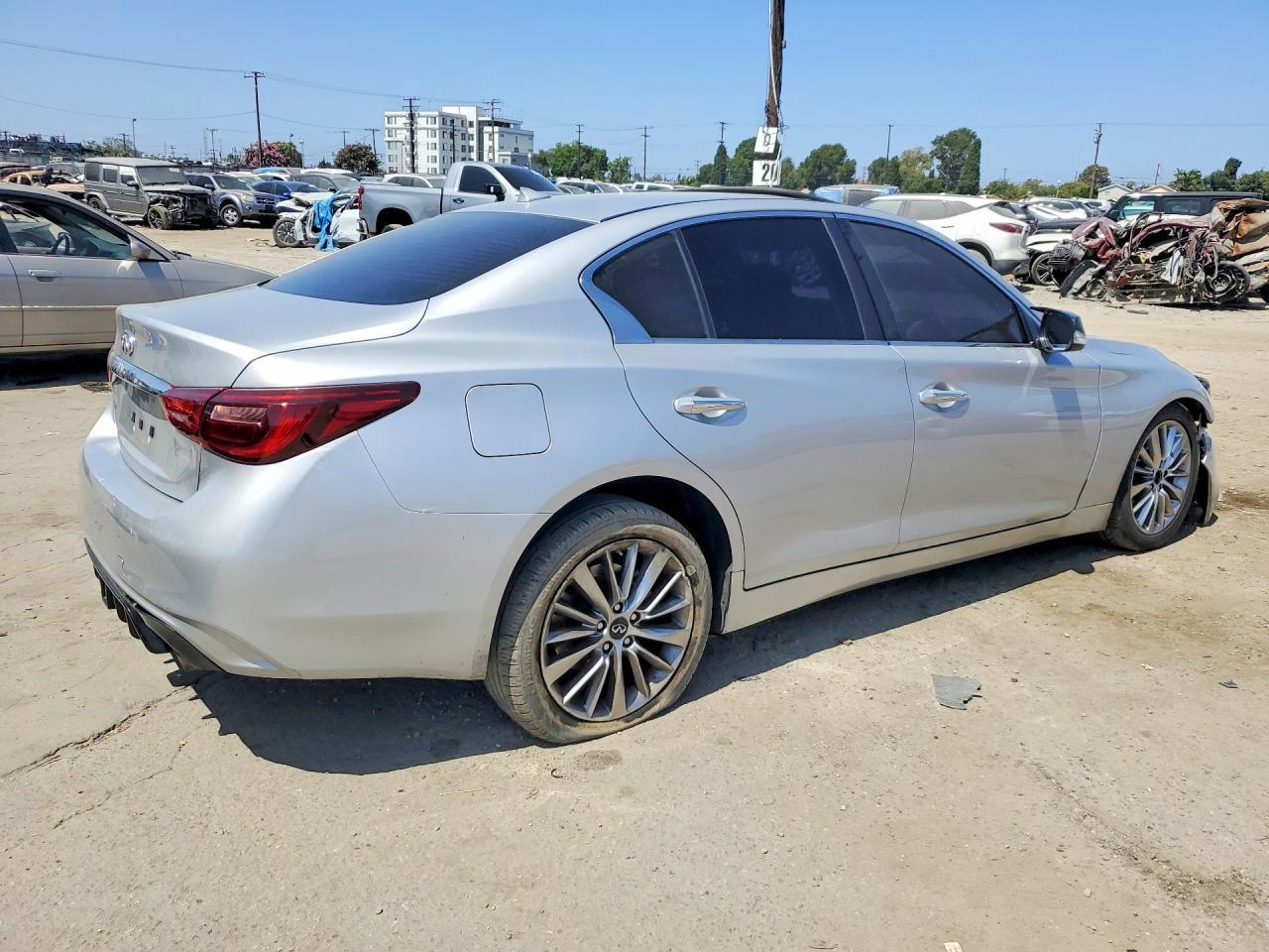 2020 Infiniti Q50 3.0T Luxe - Фото 3