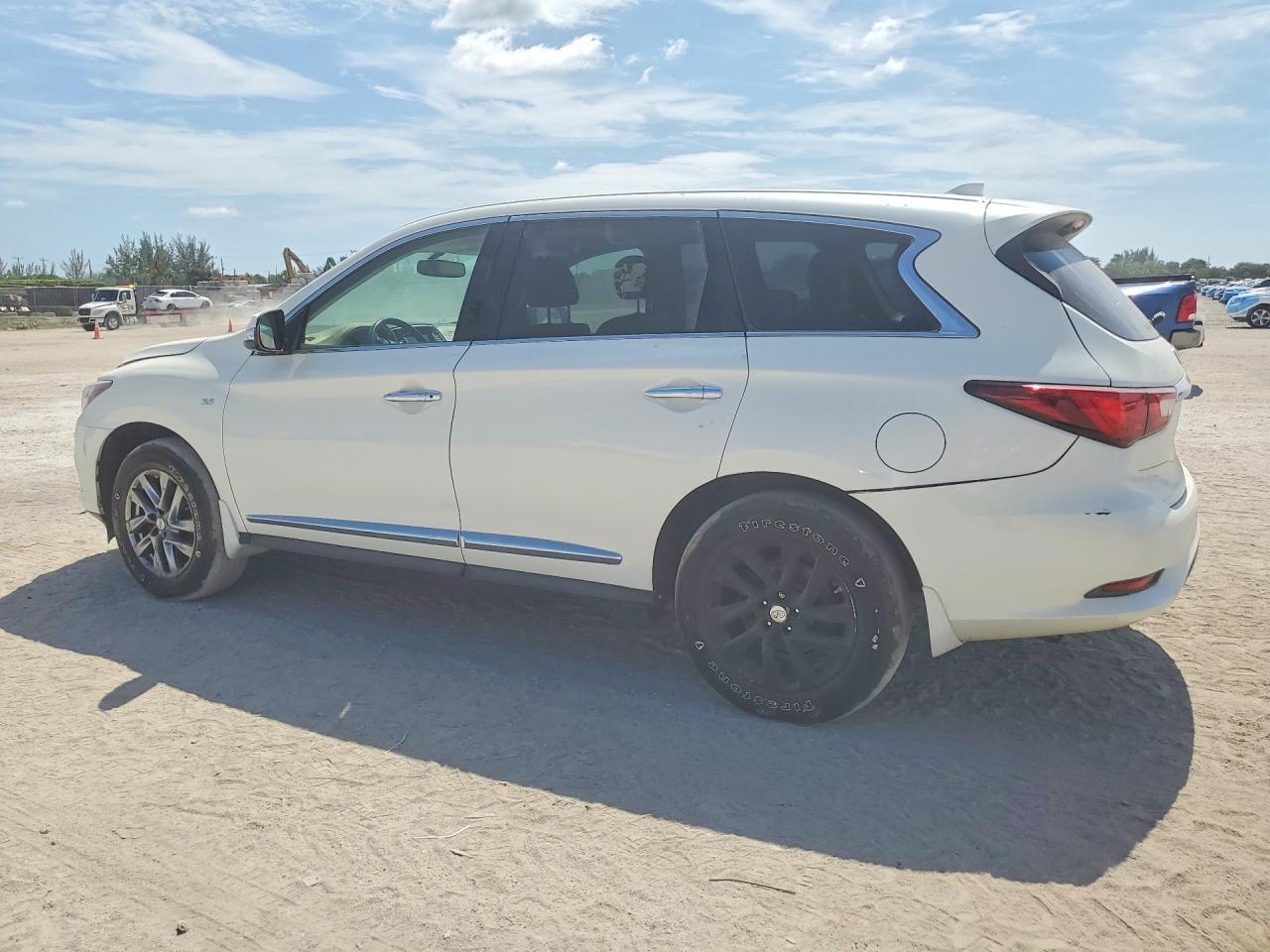 2017 Infiniti Qx60 Base - Image 2