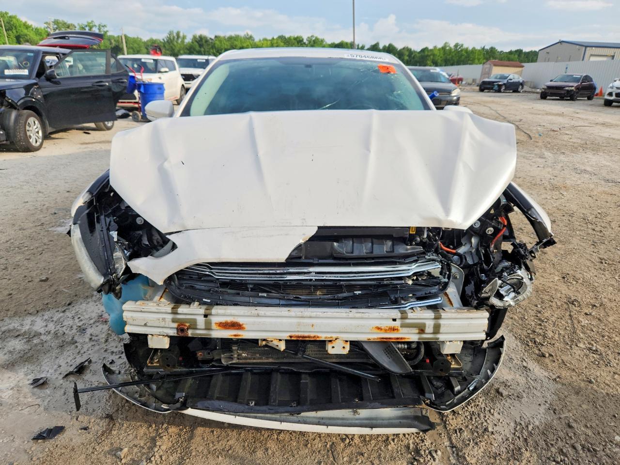 2013 Ford Fusion Titanium Phev - Image 5