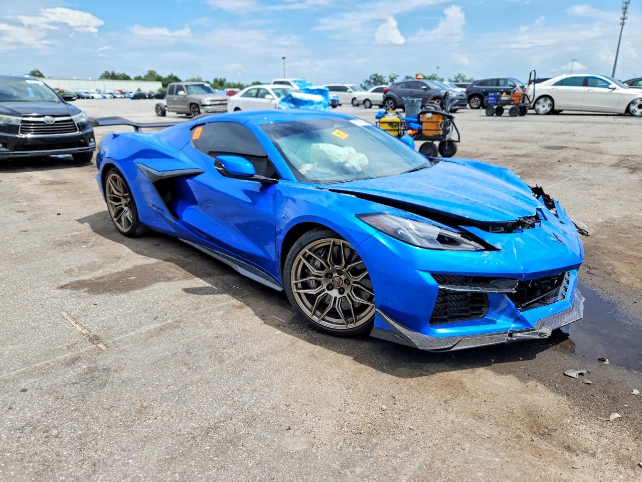 2024 Chevrolet Corvette Z06 3Lz - Фото 4