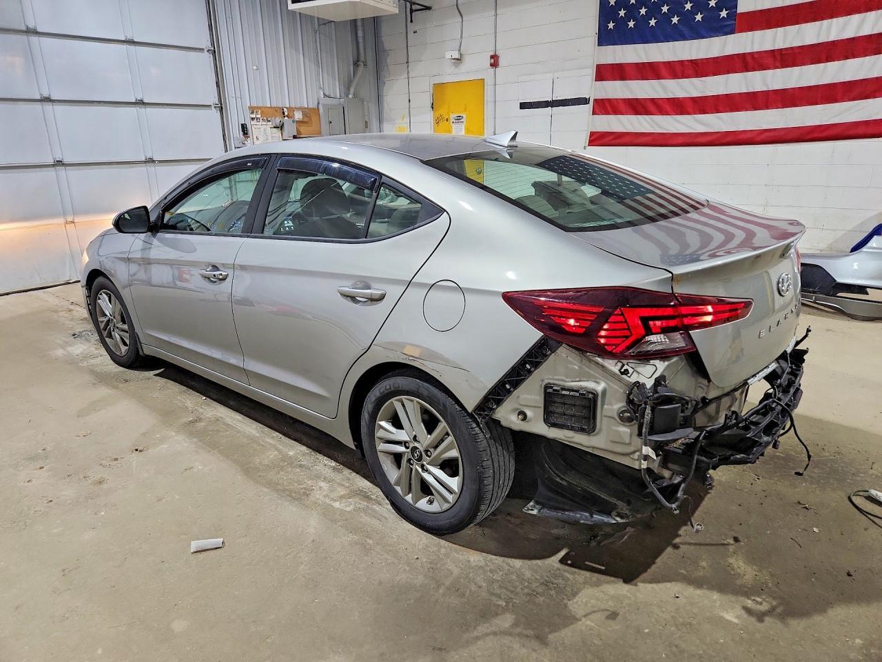 2020 Hyundai Elantra Value Edition - Image 2