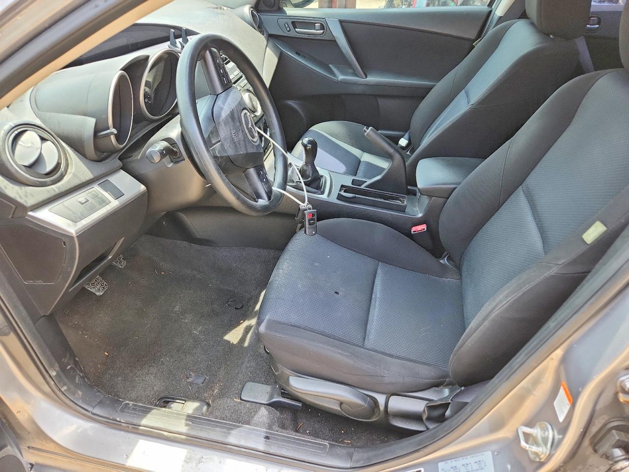 2010 Mazda 3 I - Фото 7