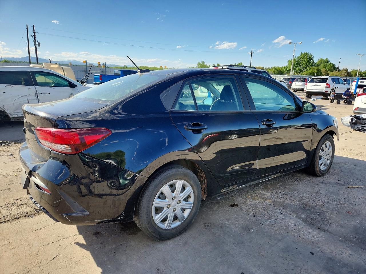 2023 Kia Rio Lx - Фото 3