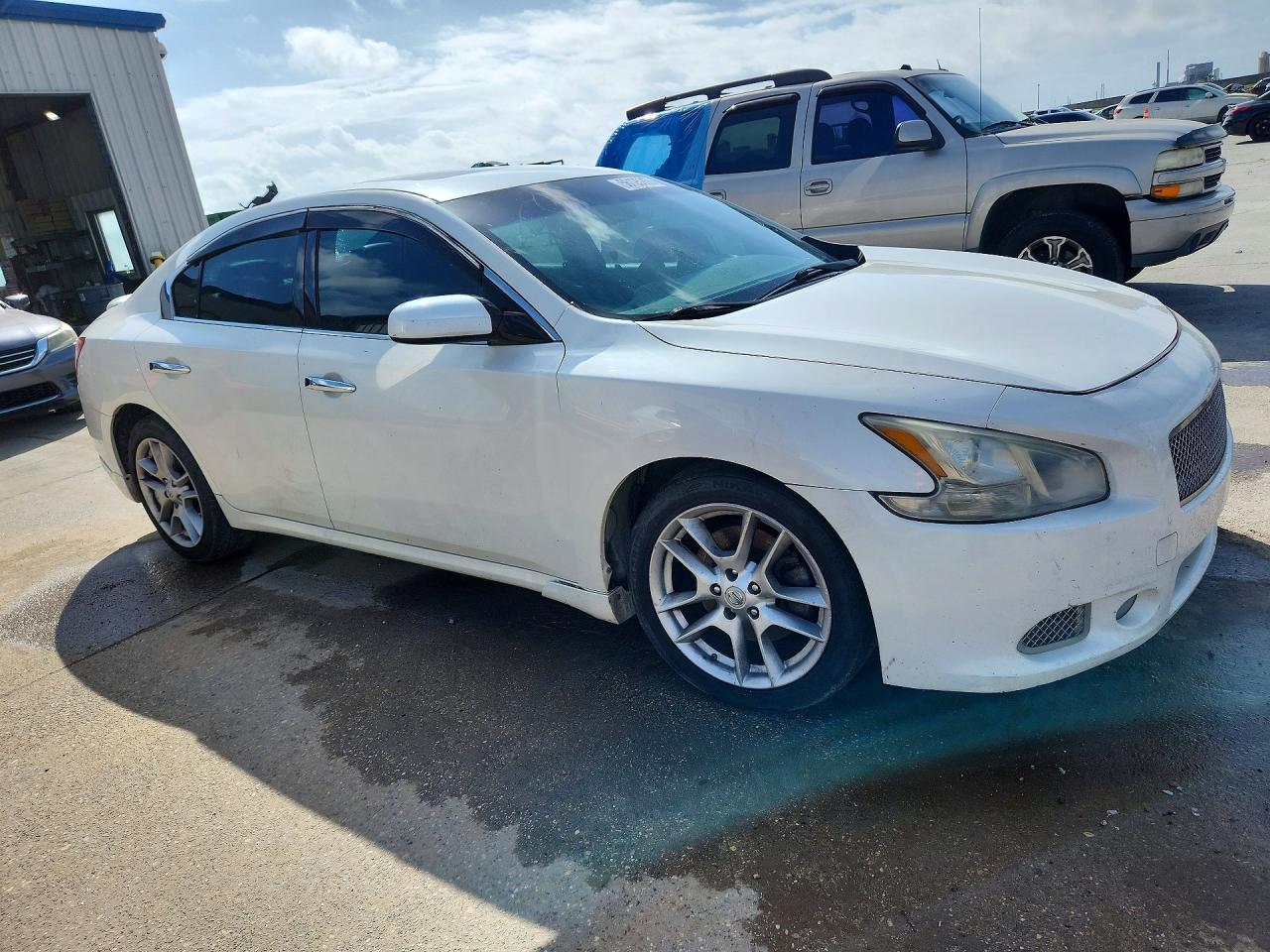 2009 Nissan Maxima 3.5 S - Image 4