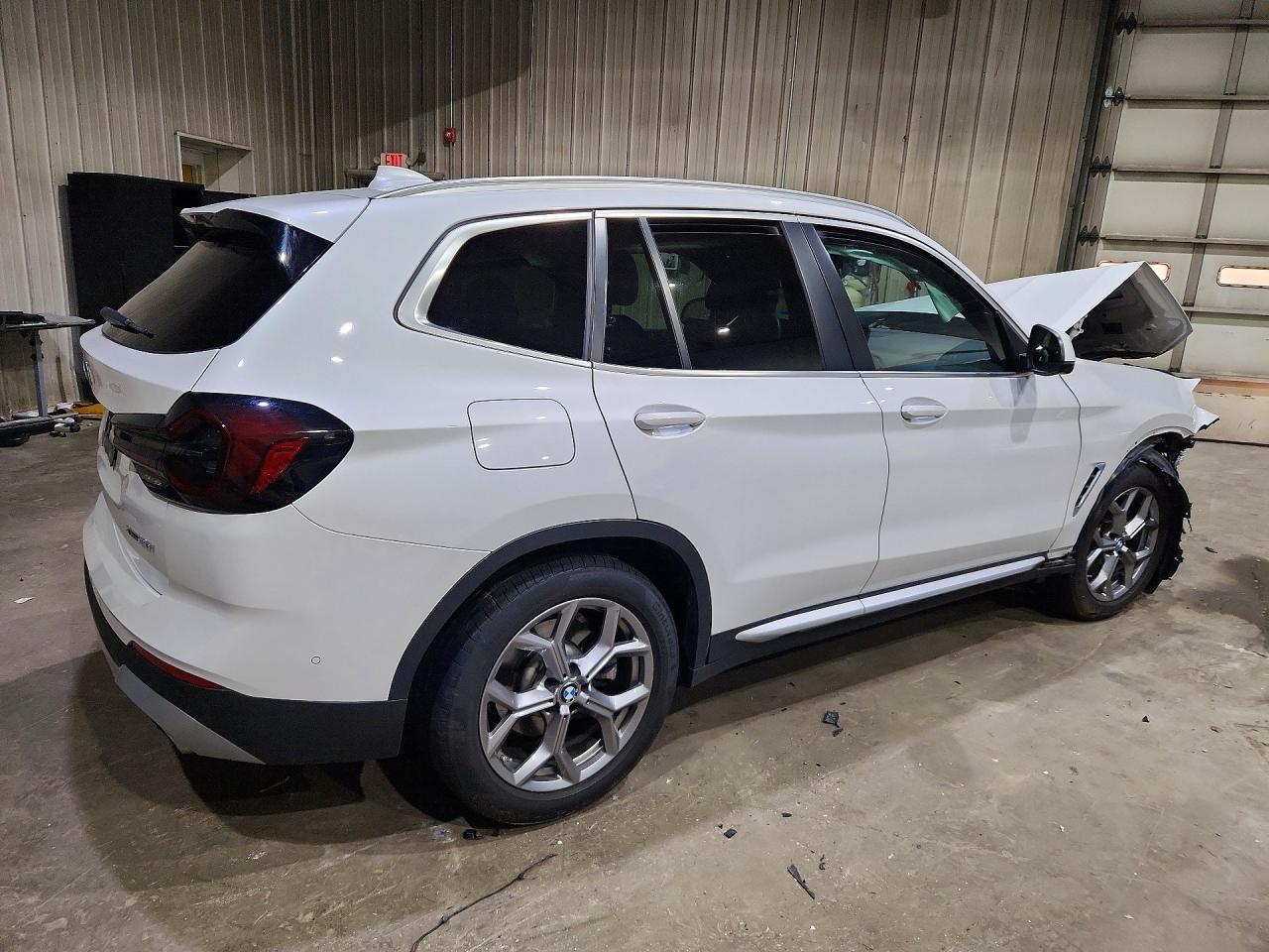2024 BMW X3 xDrive30I - Фото 3