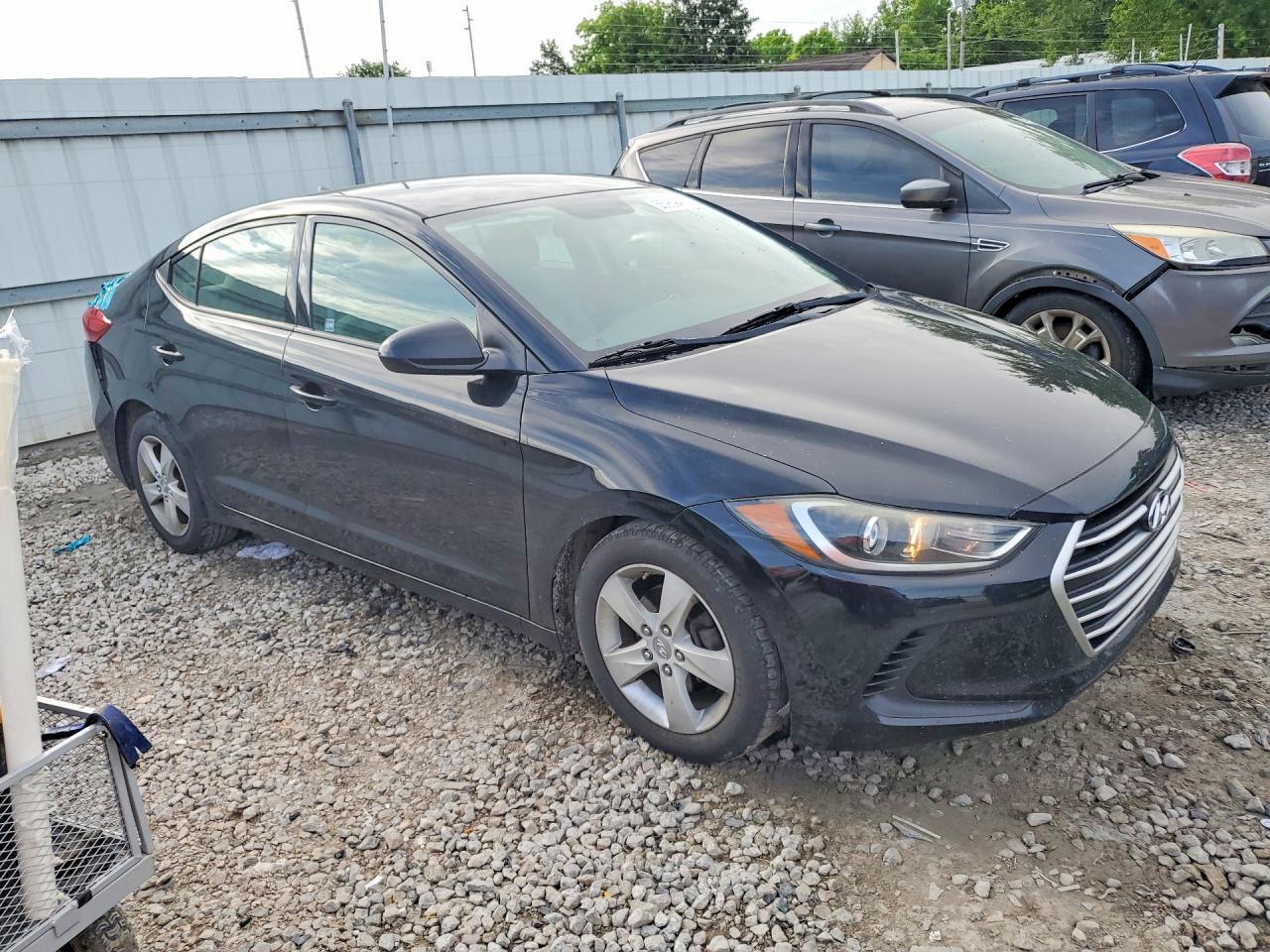 2017 Hyundai Elantra Se - Фото 4