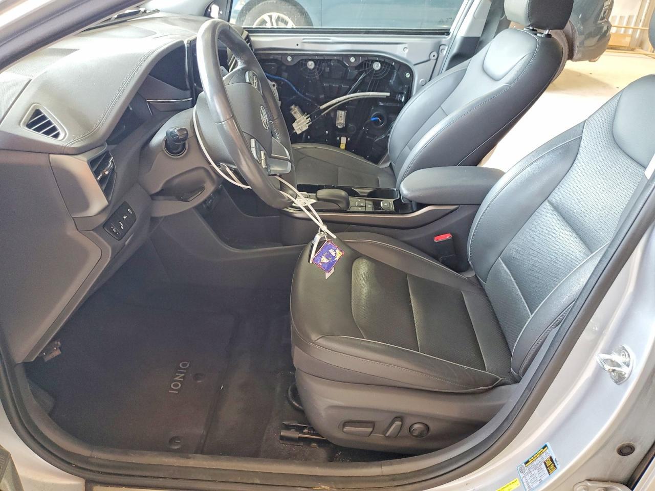 2020 Hyundai Ioniq Limited - Фото 7