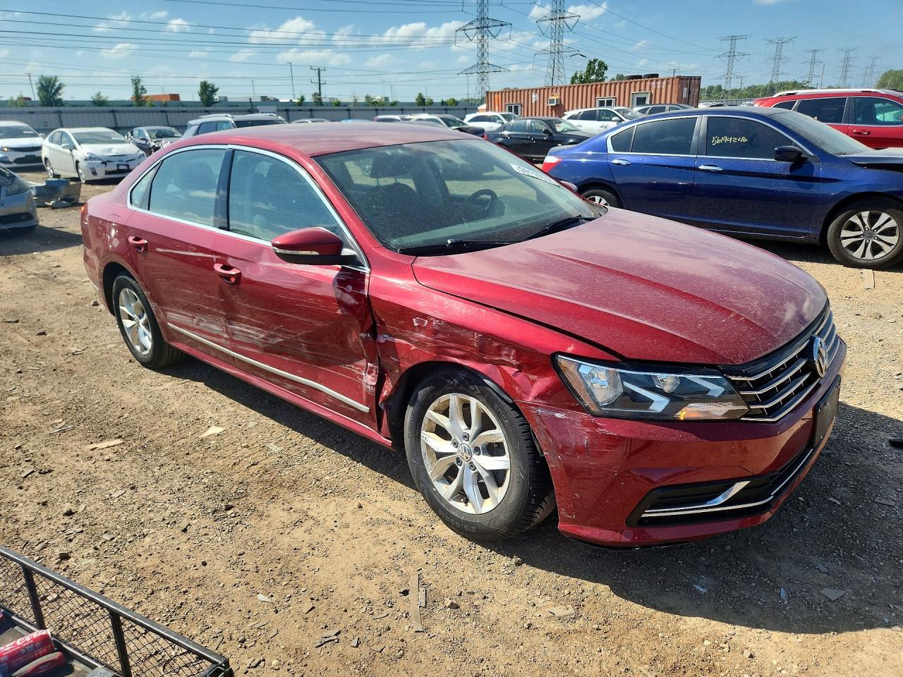2016 Volkswagen Passat S - Фото 4