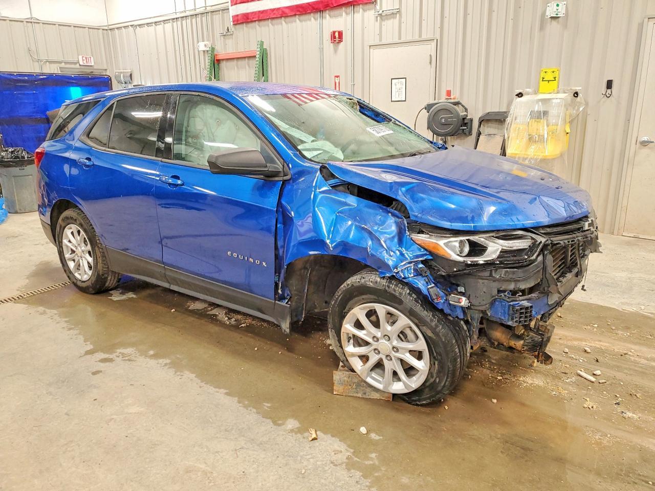 2019 Chevrolet Equinox Ls - Image 4