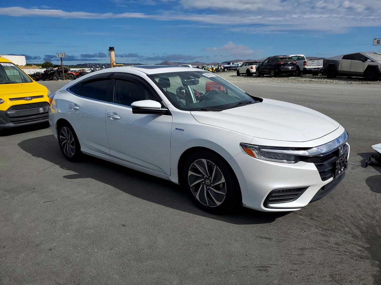 2020 Honda Insight Touring - Фото 4