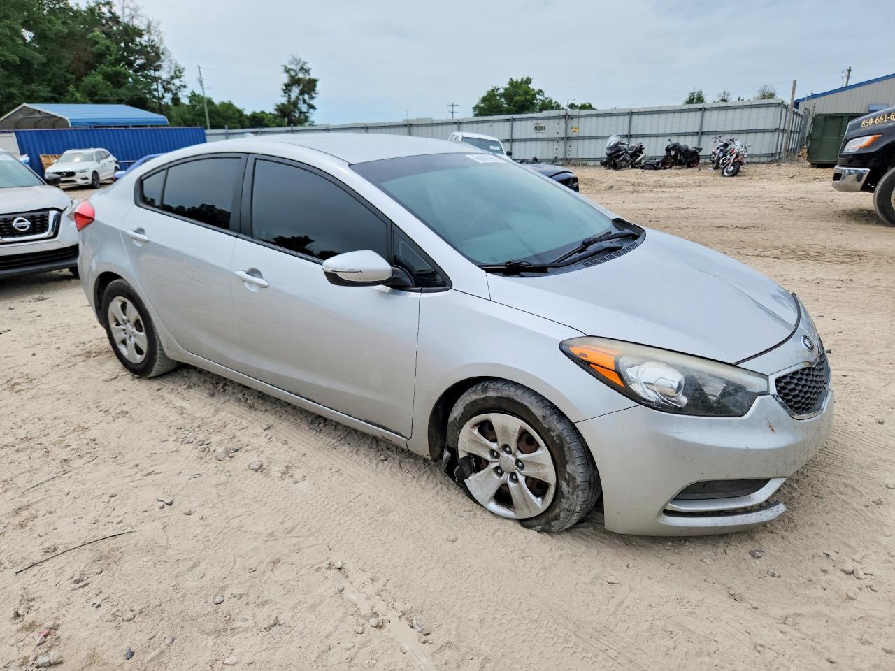 2015 Kia Forte Lx - Image 4