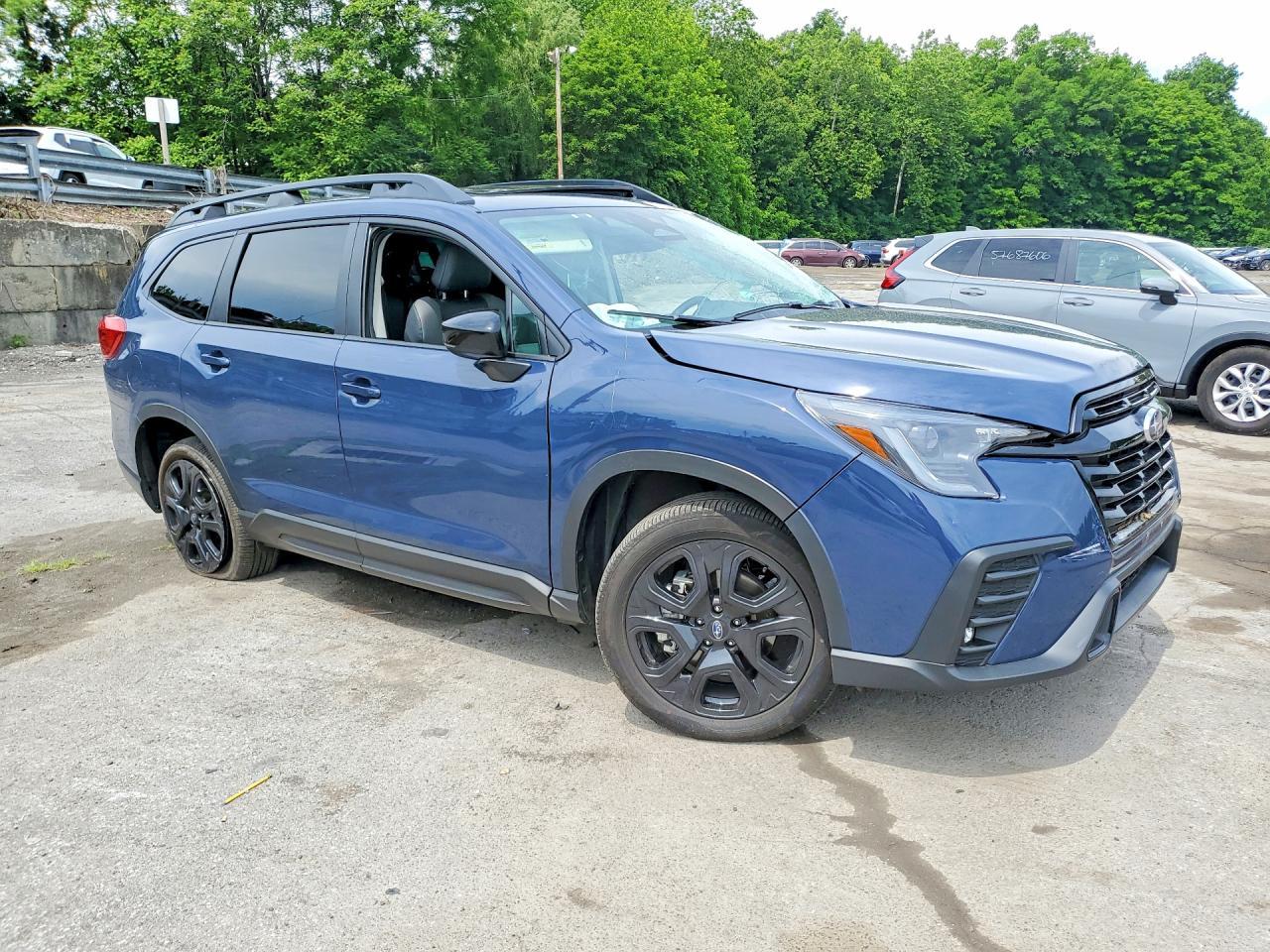 2025 Subaru Ascent Onyx Edition - Image 4