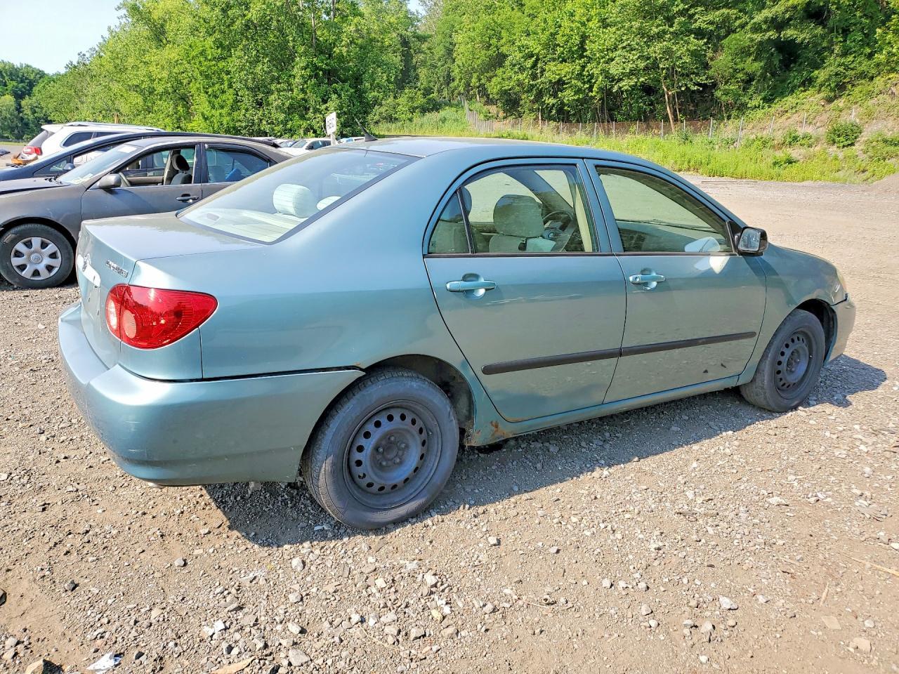 2005 Toyota Corolla Ce - Image 3