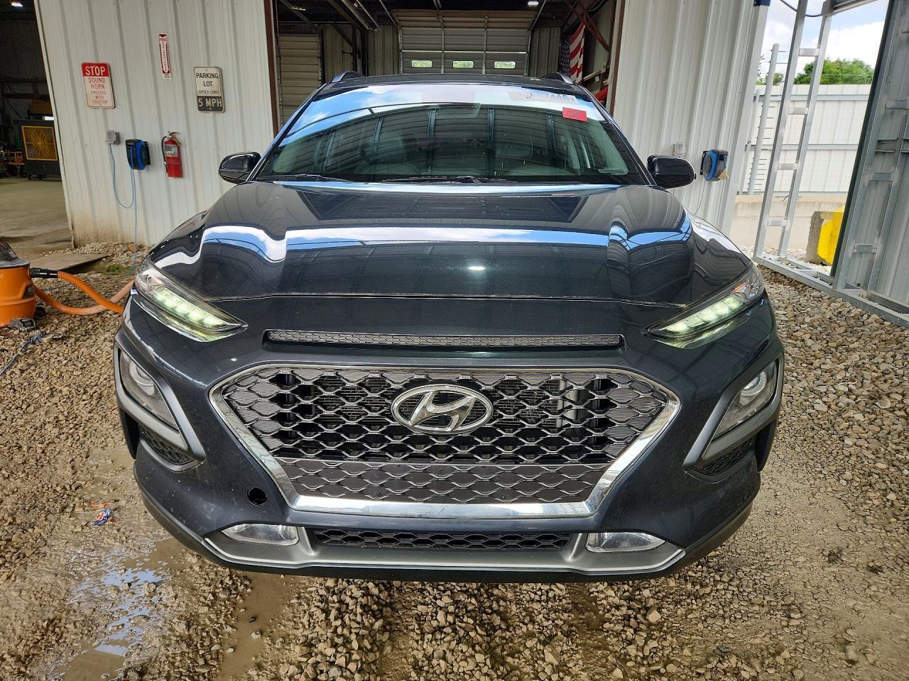 2021 Hyundai Kona Limited - Фото 5