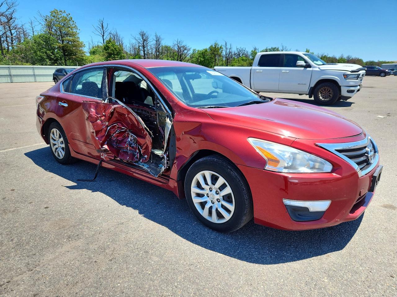 2015 Nissan Altima 2.5 S - Фото 4