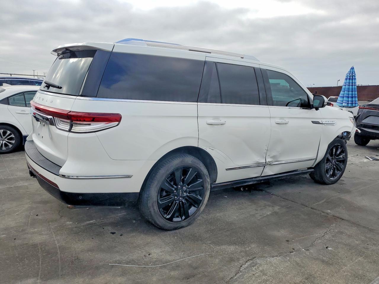 2024 Lincoln Navigator Reserve - Фото 3