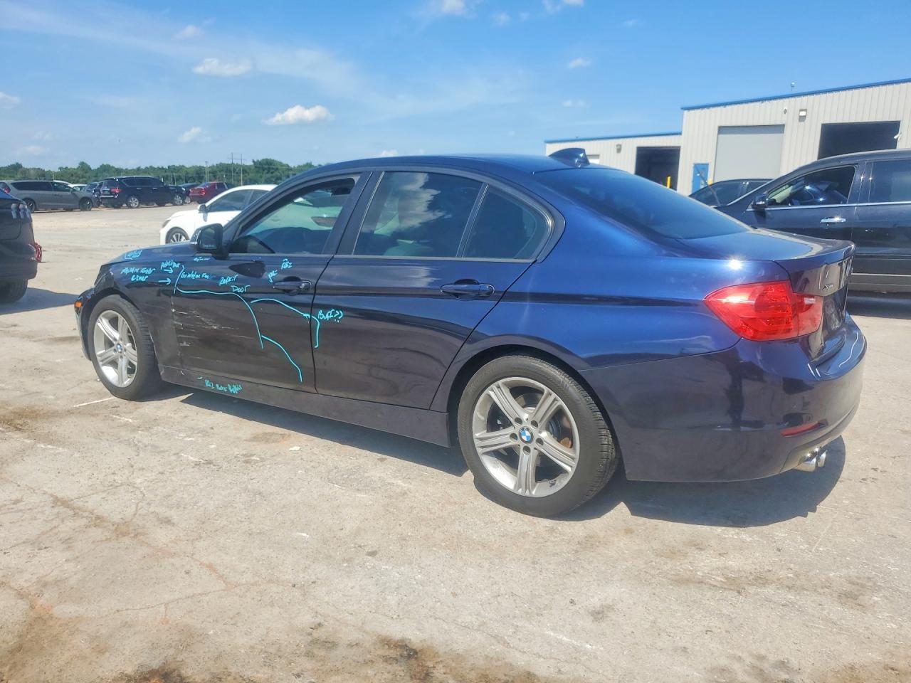 2015 BMW 328 Xi Sulev - Image 2