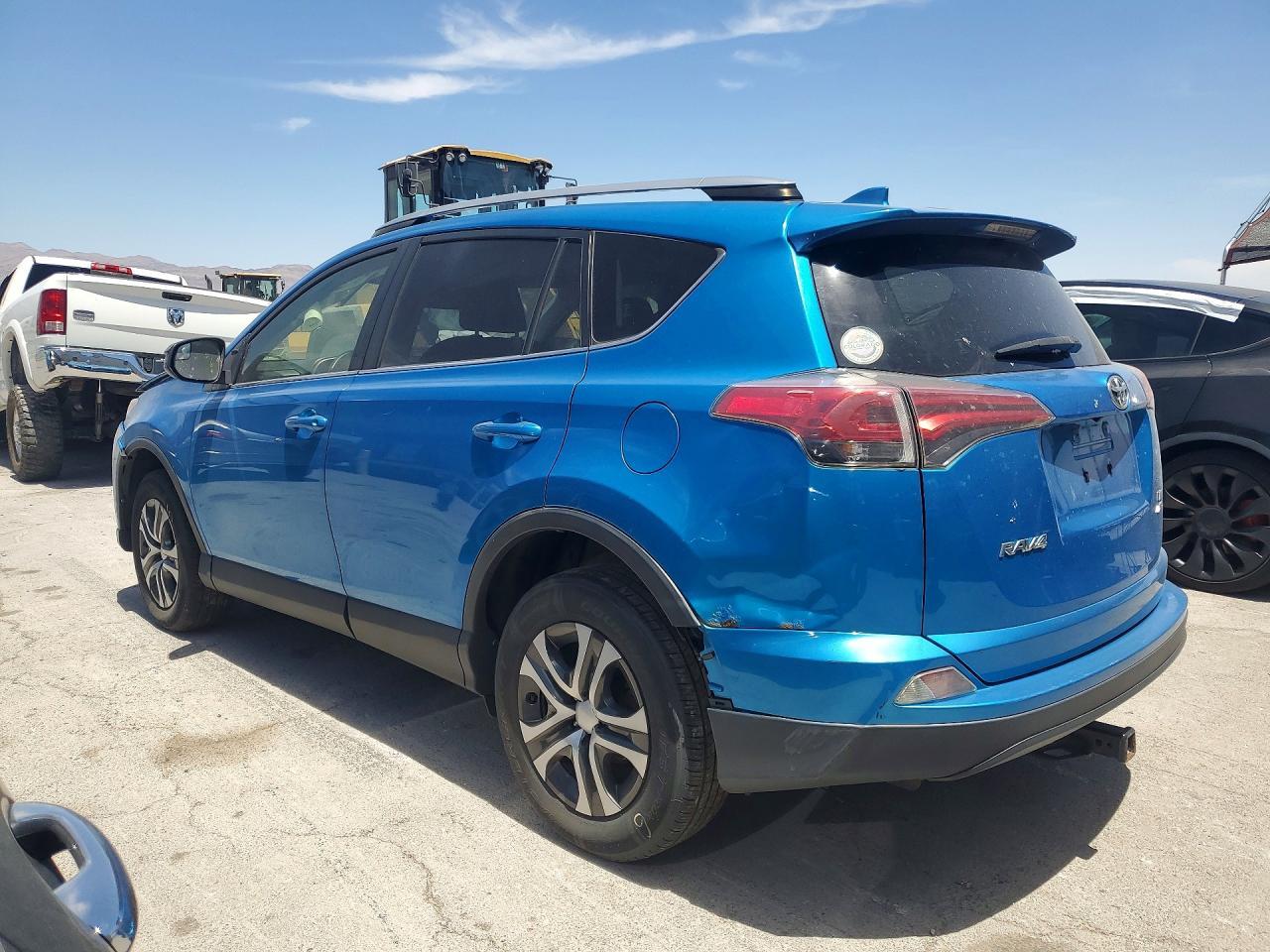 2018 Toyota Rav4 Le - Фото 2