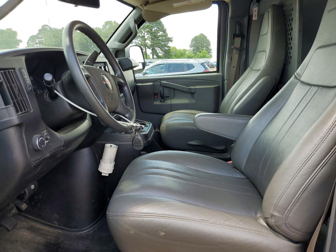 2019 GMC Savana 3500 Cargo Delivery Van - Фото 7