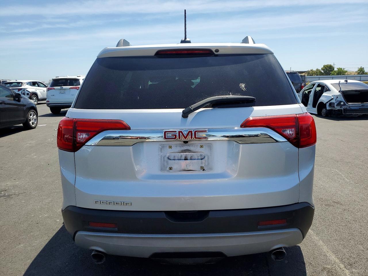 2018 GMC Acadia Slt-1 - Image 6