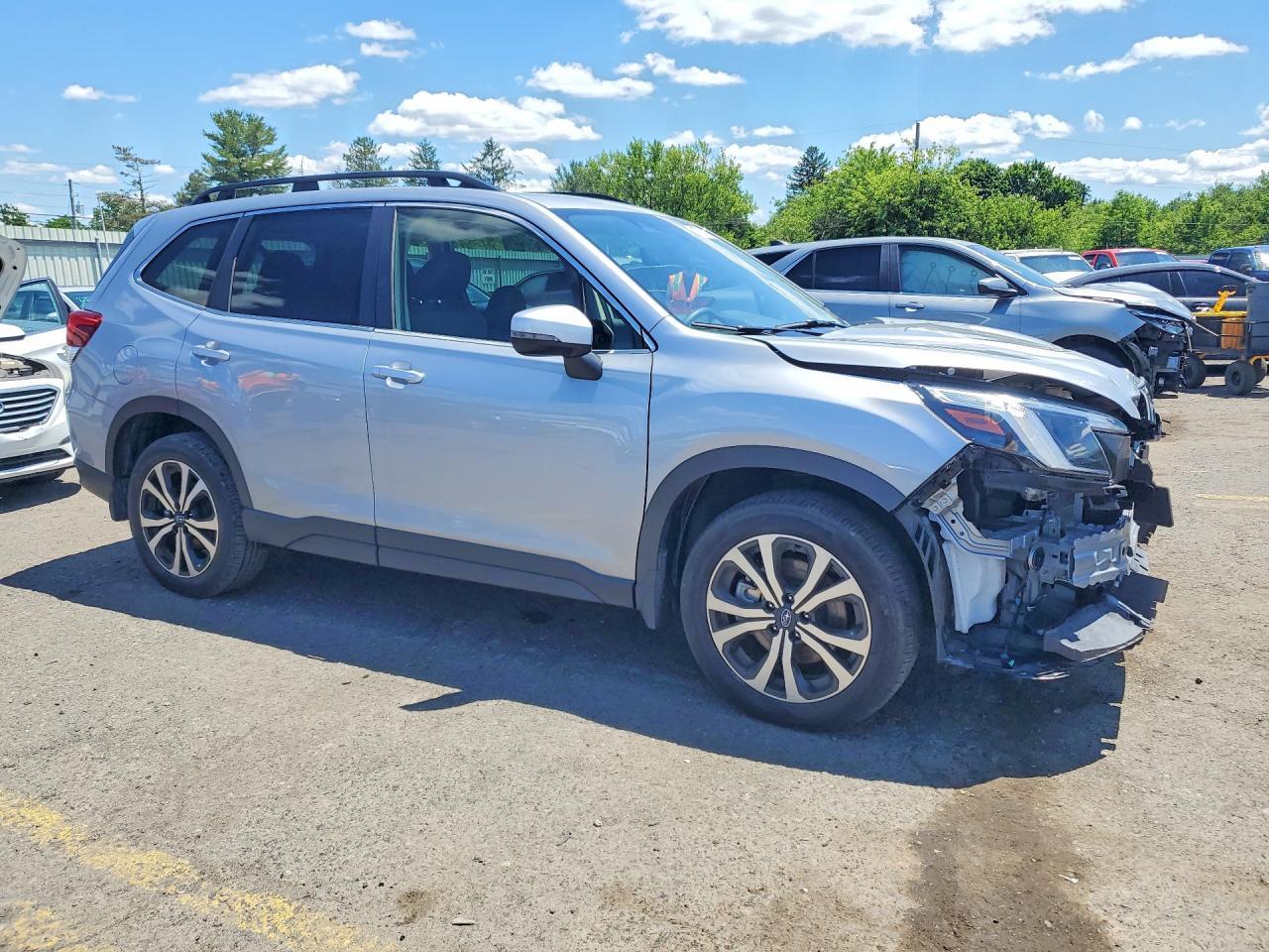 2023 Subaru Forester Limited - Фото 4