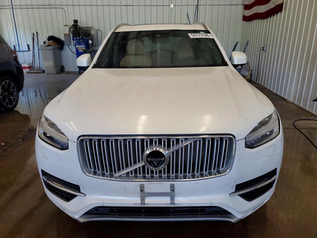 2017 Volvo Xc90 T6 - Image 5
