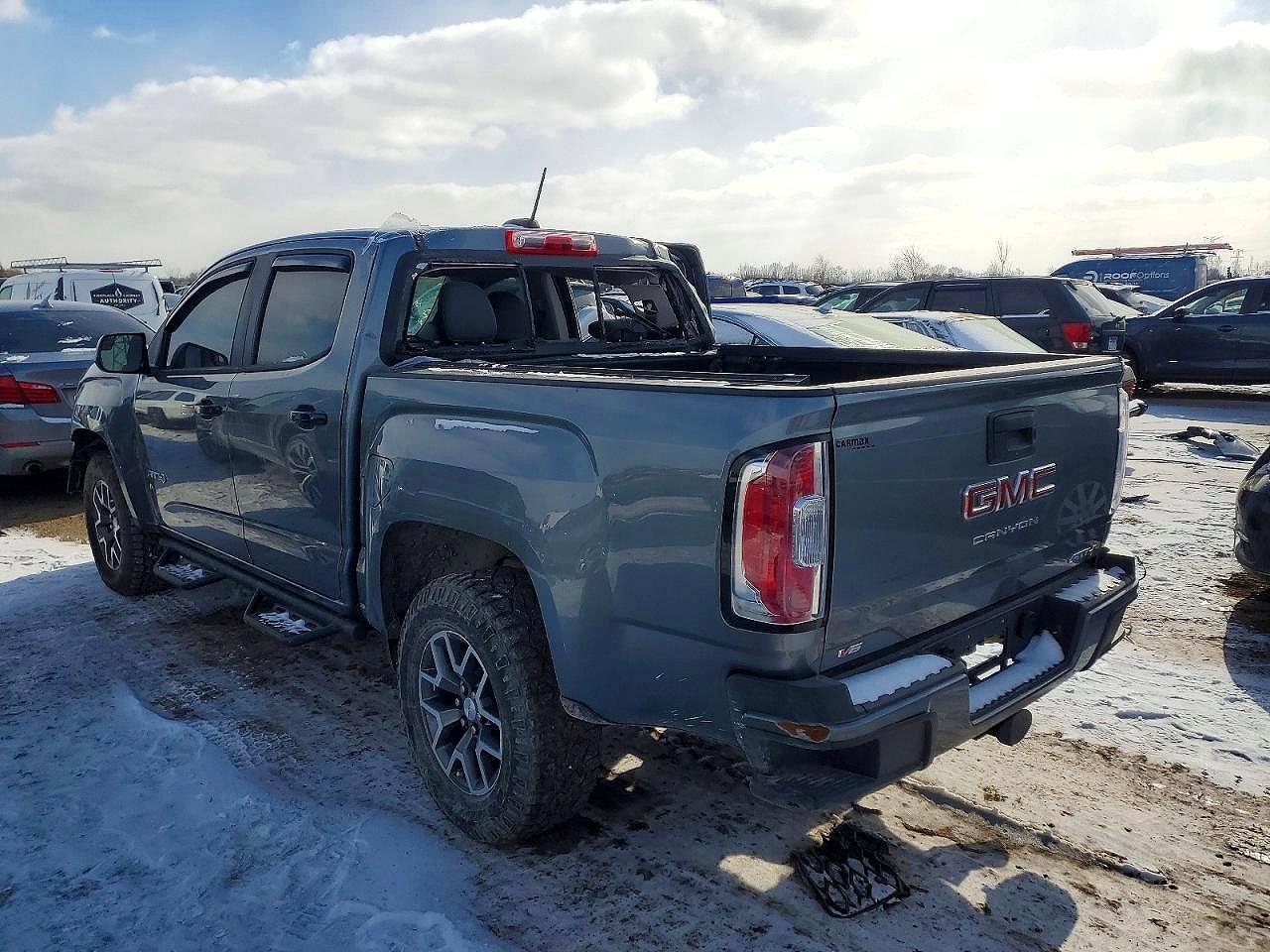 2022 GMC Canyon At4 - Image 2