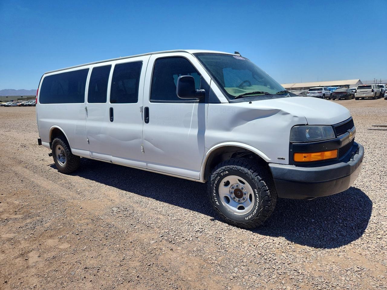 2020 Chevrolet Express G3500 Ls Passenger Van - Фото 4
