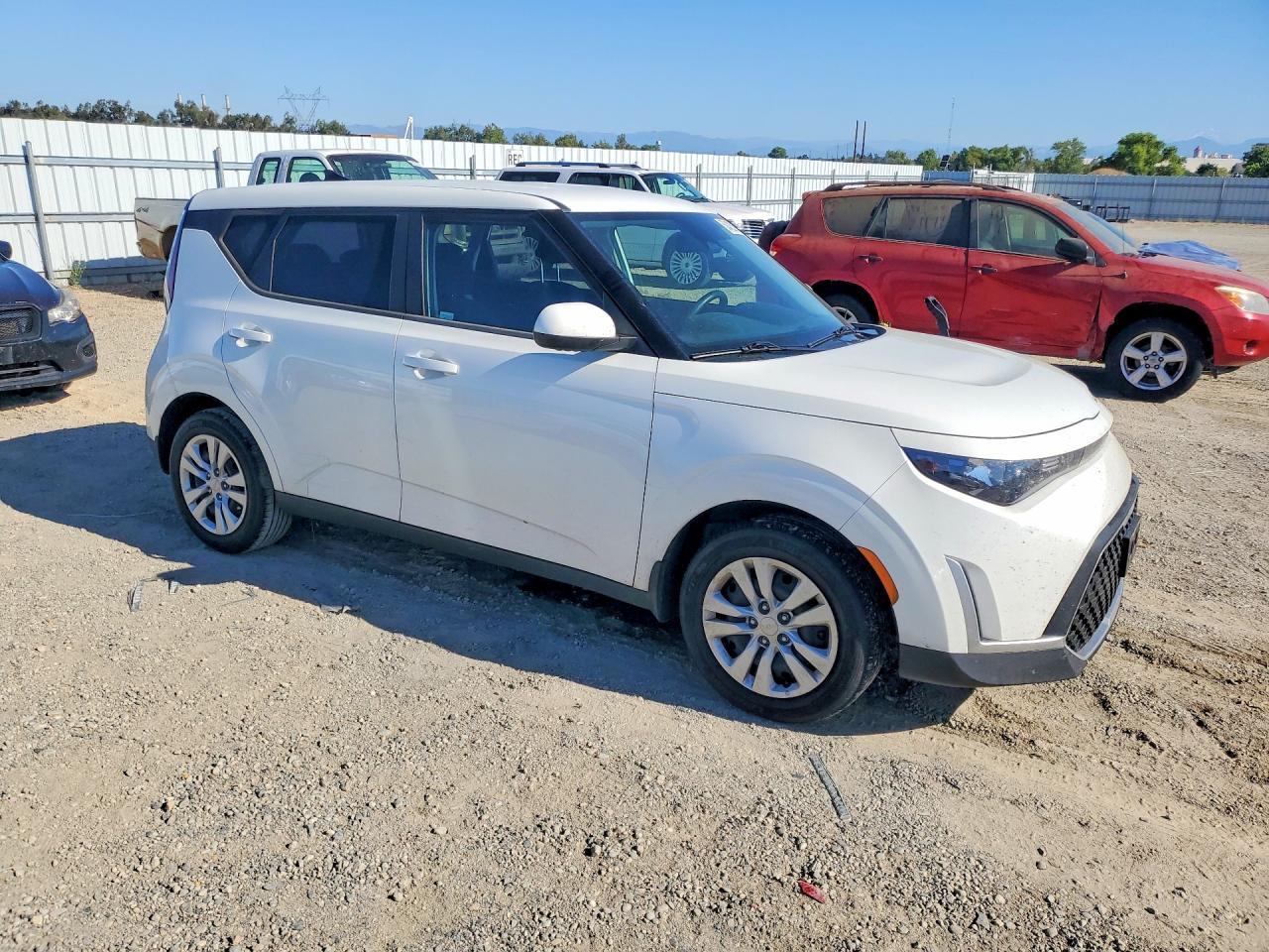 2023 Kia Soul Lx - Фото 4