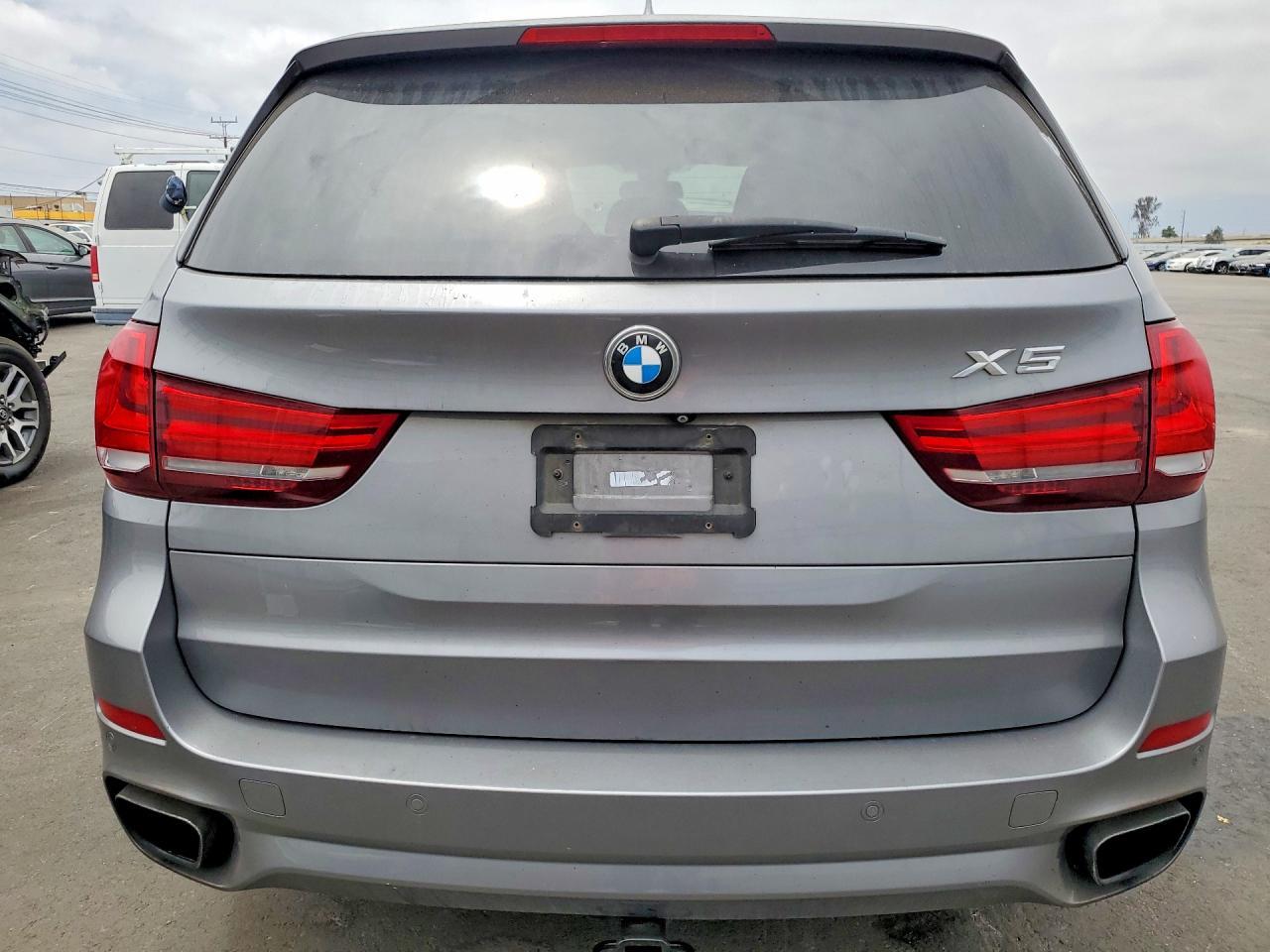 2017 BMW X5 xDrive50I - Image 6