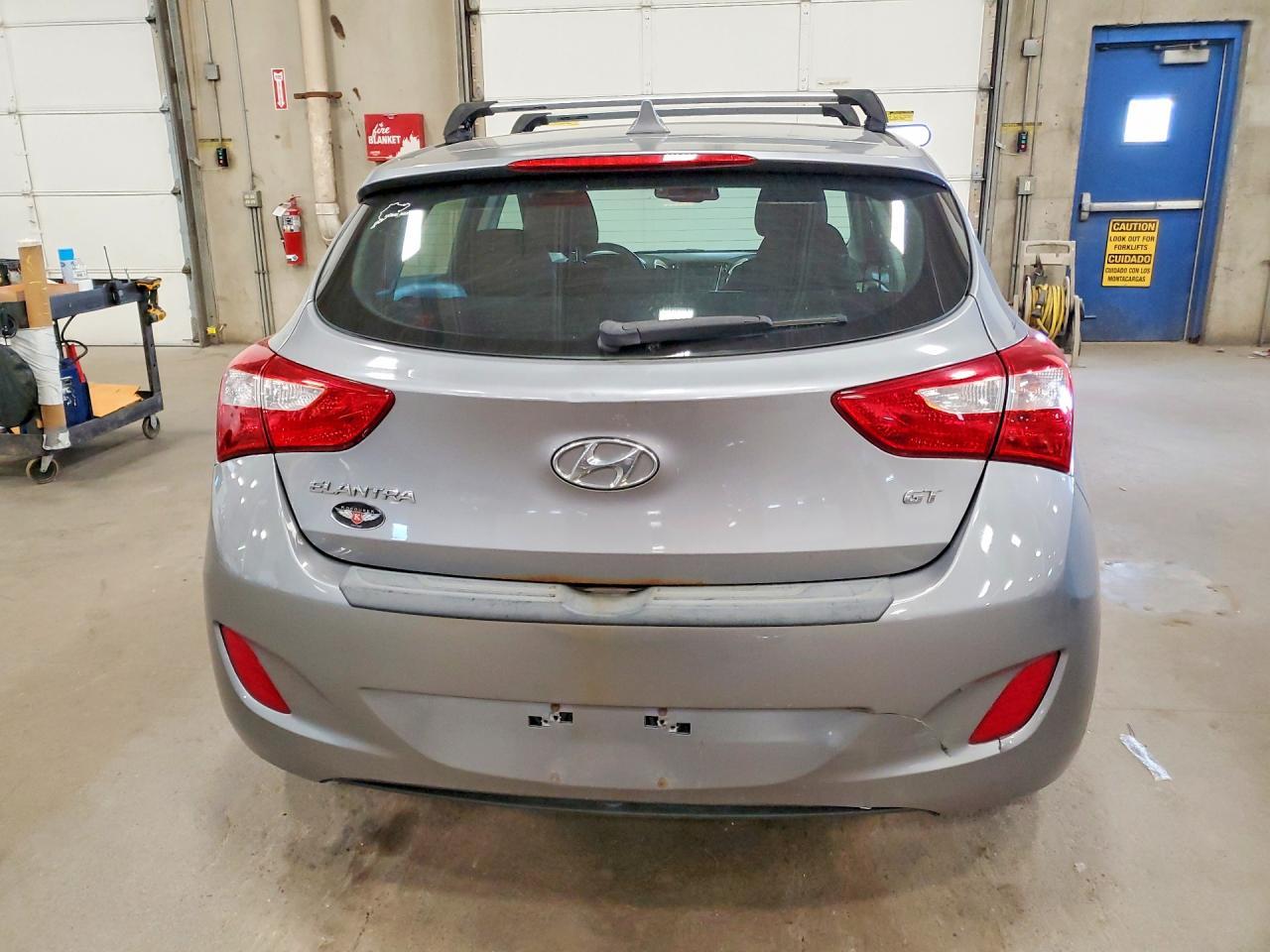 2013 Hyundai Elantra Gt Base - Image 6