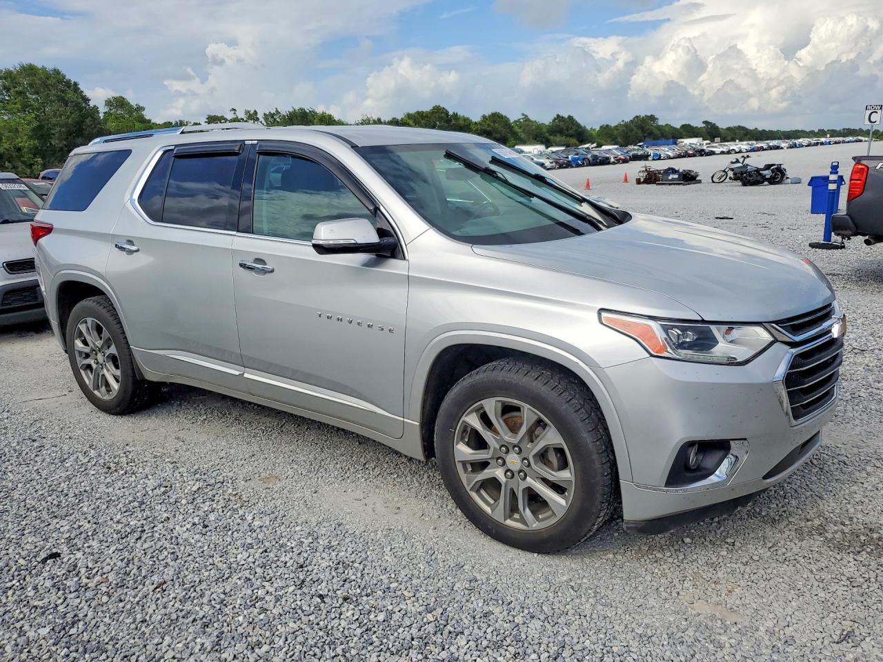2018 Chevrolet Traverse Premier - Фото 4