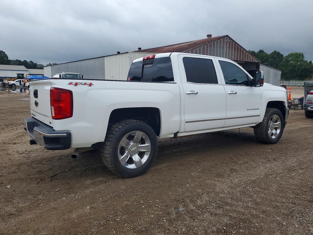 2017 Chevrolet Silverado K1500 Ltz - Фото 3