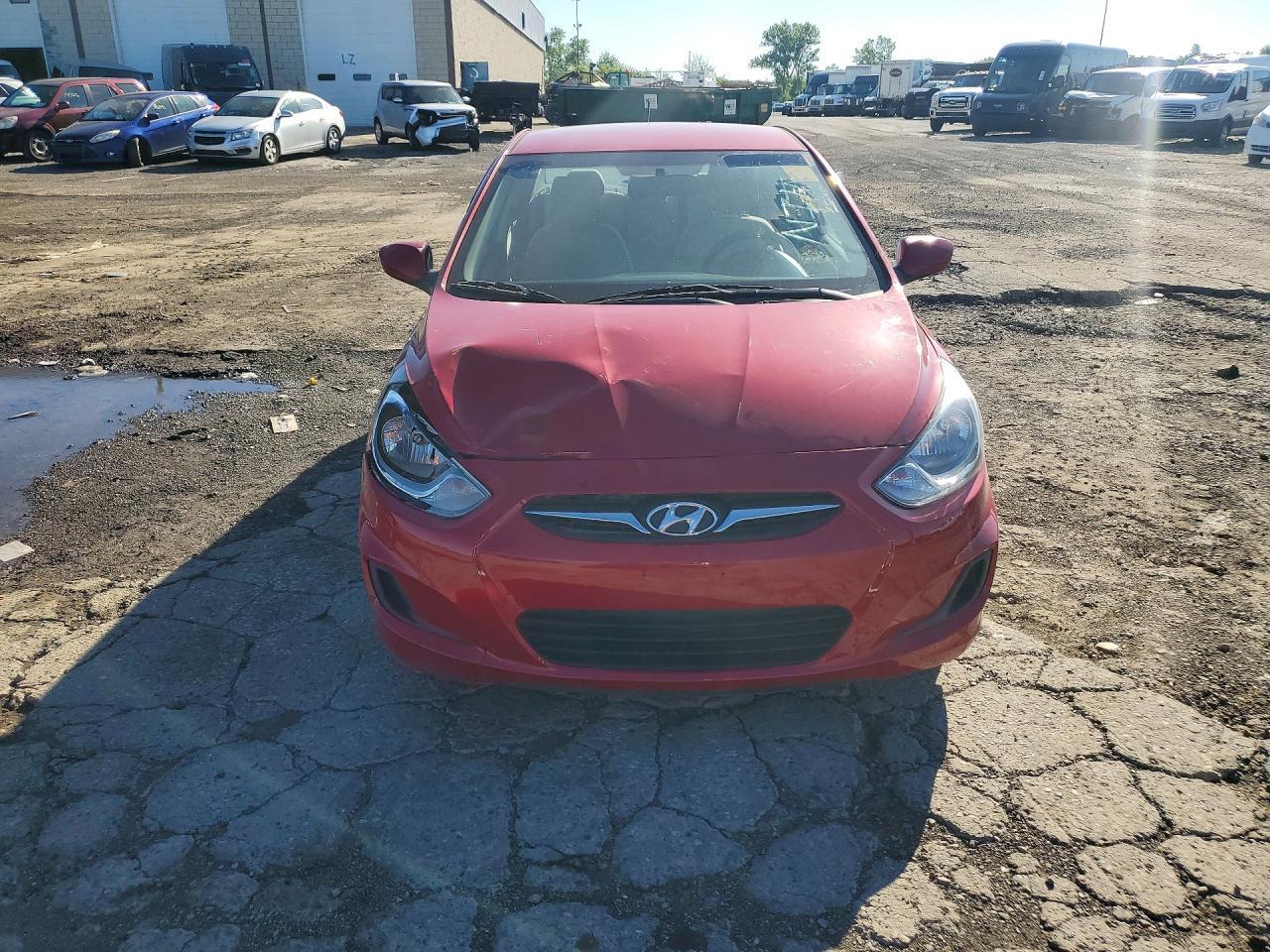 2014 Hyundai Accent Gls - Фото 5