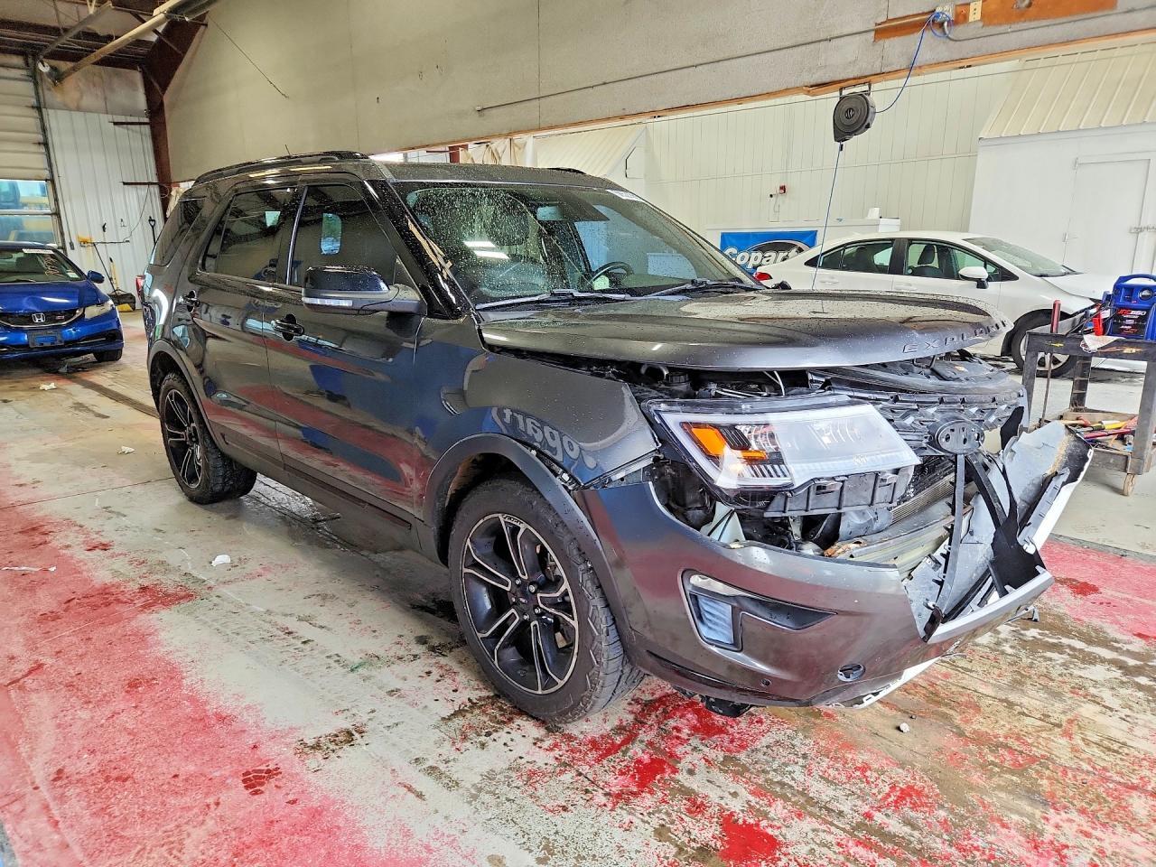 2019 Ford Explorer Sport - Фото 4