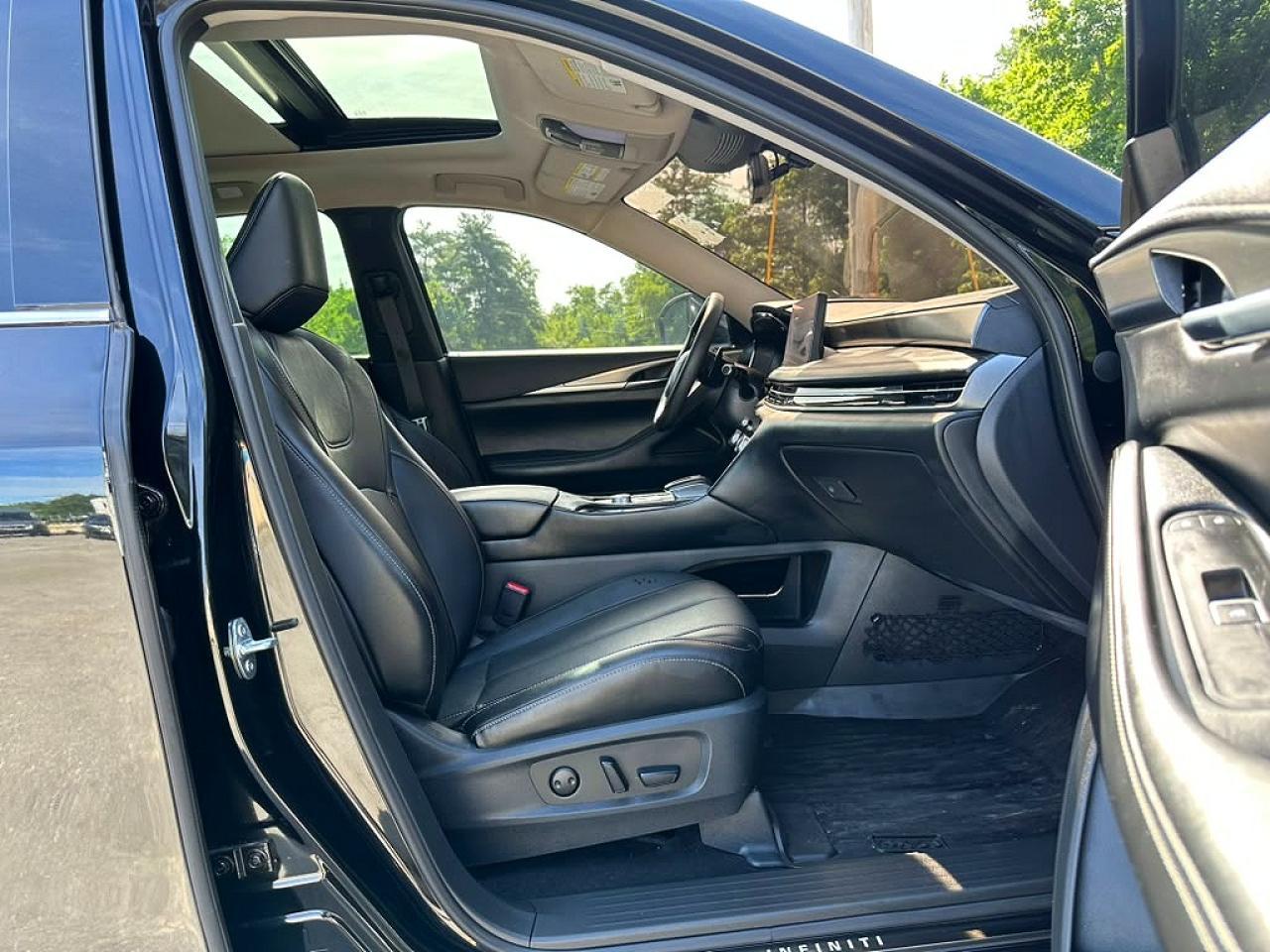 2024 Infiniti Qx60 Luxe - Image 6